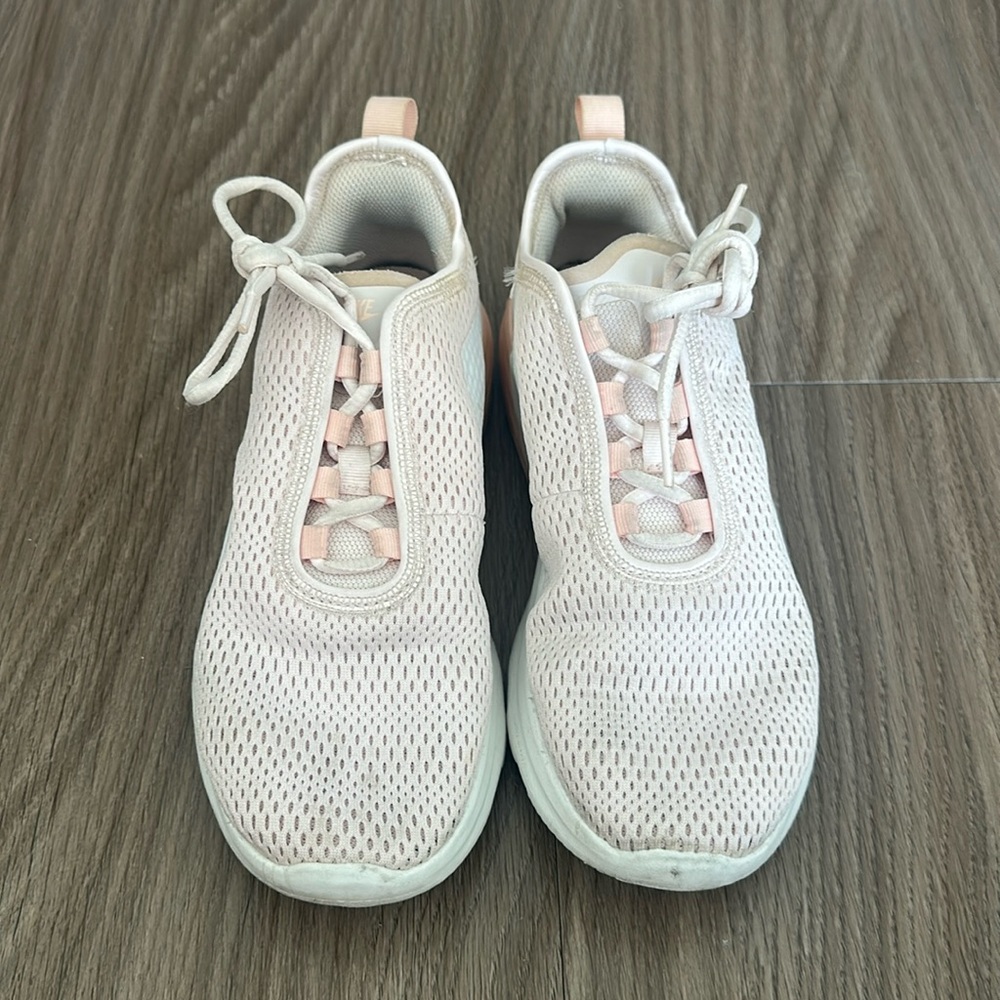 Nike Air Max Pink Sneakers